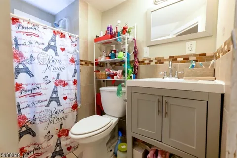 $650,000 | 58 11th Avenue West, Newark, NJ 07107