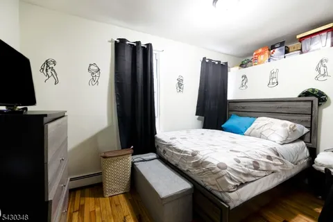 $650,000 | 58 11th Avenue West, Newark, NJ 07107
