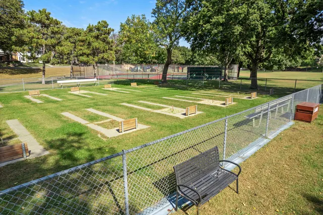 $425,000 | 4101 North 42nd Avenue, Robbinsdale, MN 55422