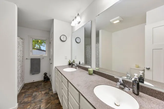 $425,000 | 4101 North 42nd Avenue, Robbinsdale, MN 55422