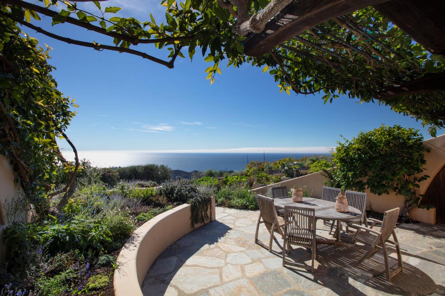 46304 Pfeiffer Ridge Road Big Sur, CA 93920 - Photo 14 of 43 Gallery Image 14