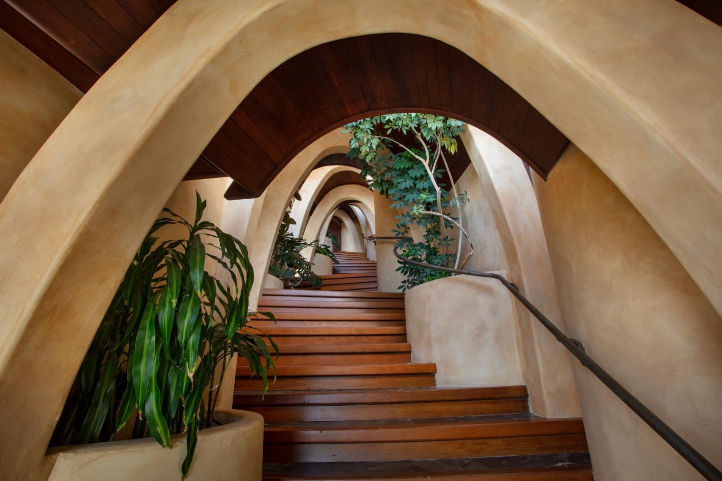 46304 Pfeiffer Ridge Road Big Sur, CA 93920 - Photo 41 of 43 Gallery Image 41