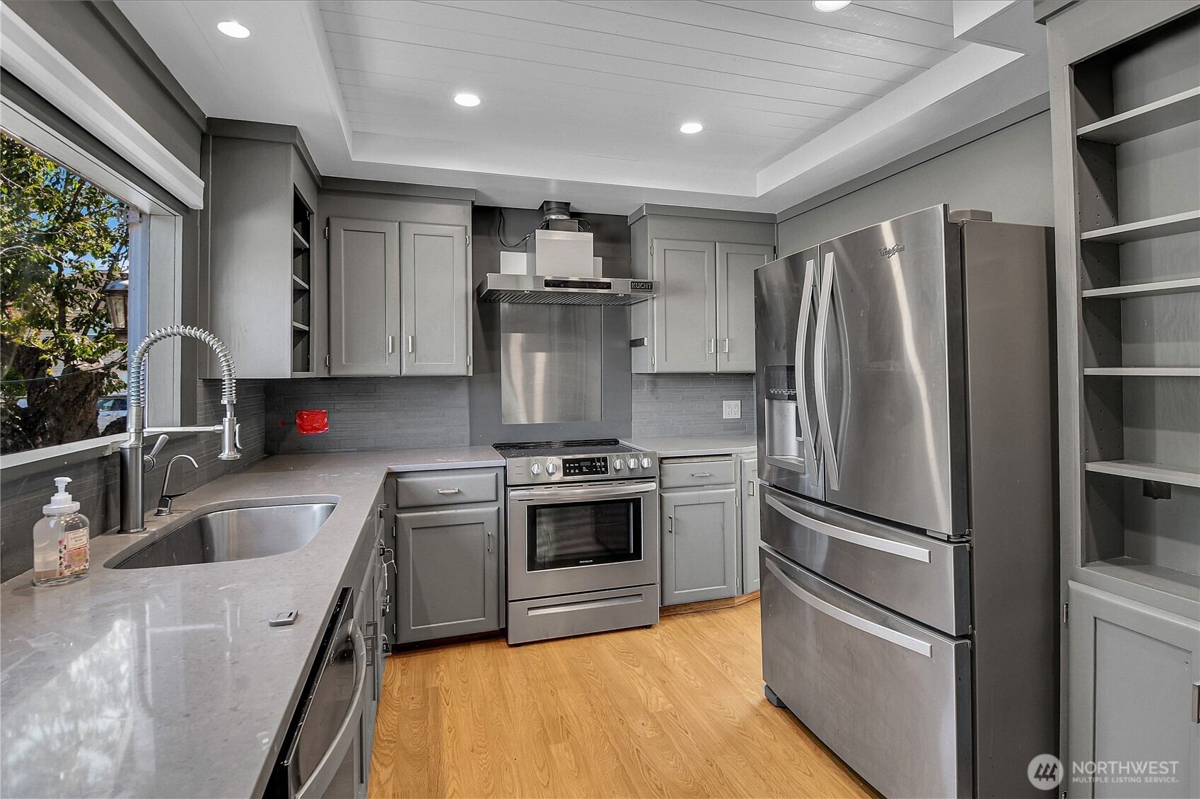 544 Morris Avenue South Renton, WA 98057 - Photo 5 of 17 Gallery Image 5