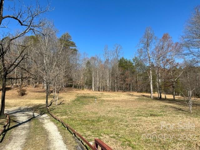 819 Virginia Road Marion, NC 28752 - Photo 4 of 25 Gallery Image 4