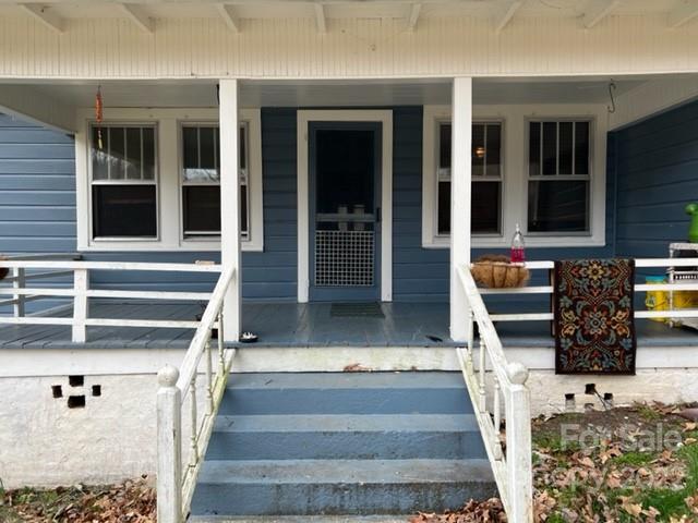 819 Virginia Road Marion, NC 28752 - Photo 5 of 25 Gallery Image 5