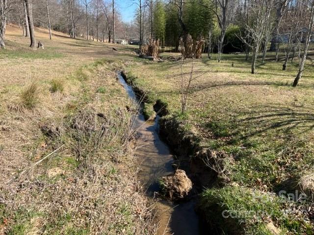 819 Virginia Road Marion, NC 28752 - Photo 6 of 25 Gallery Image 6
