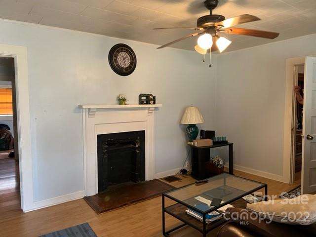819 Virginia Road Marion, NC 28752 - Photo 7 of 25 Gallery Image 7
