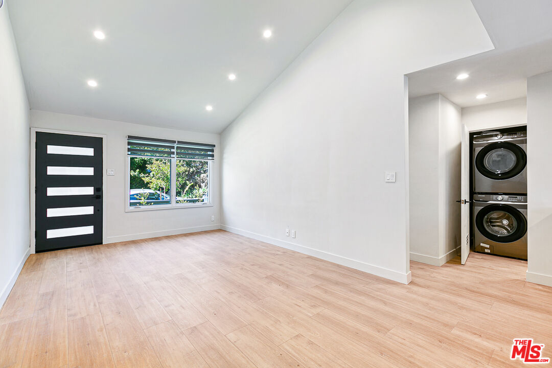 10420 Regent Street, Unit 10424 Los Angeles, CA 90034 - Photo 7 of 12