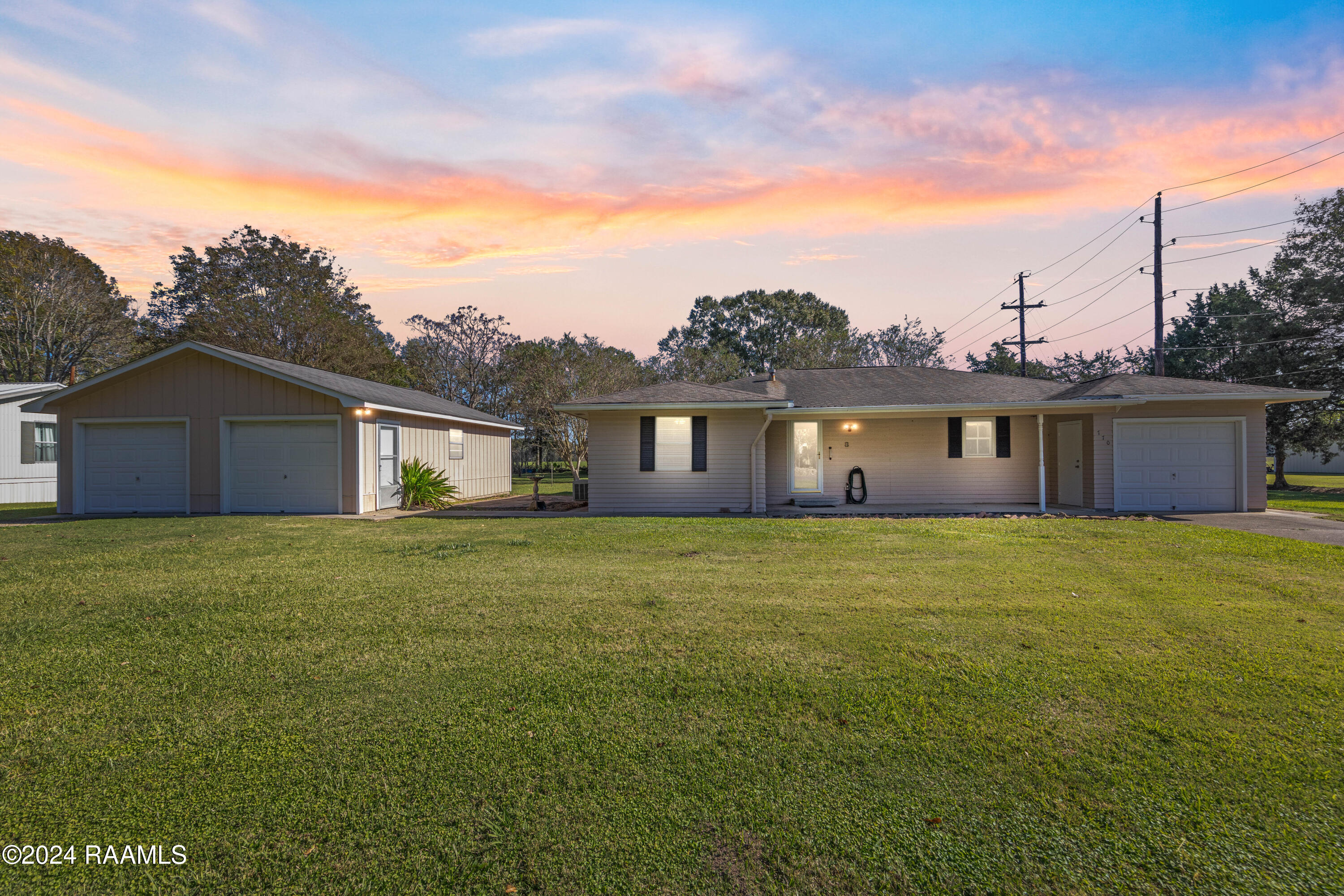 770 Acadiana Road Opelousas, LA 70570 - Photo 20 of 20 twilight (1)