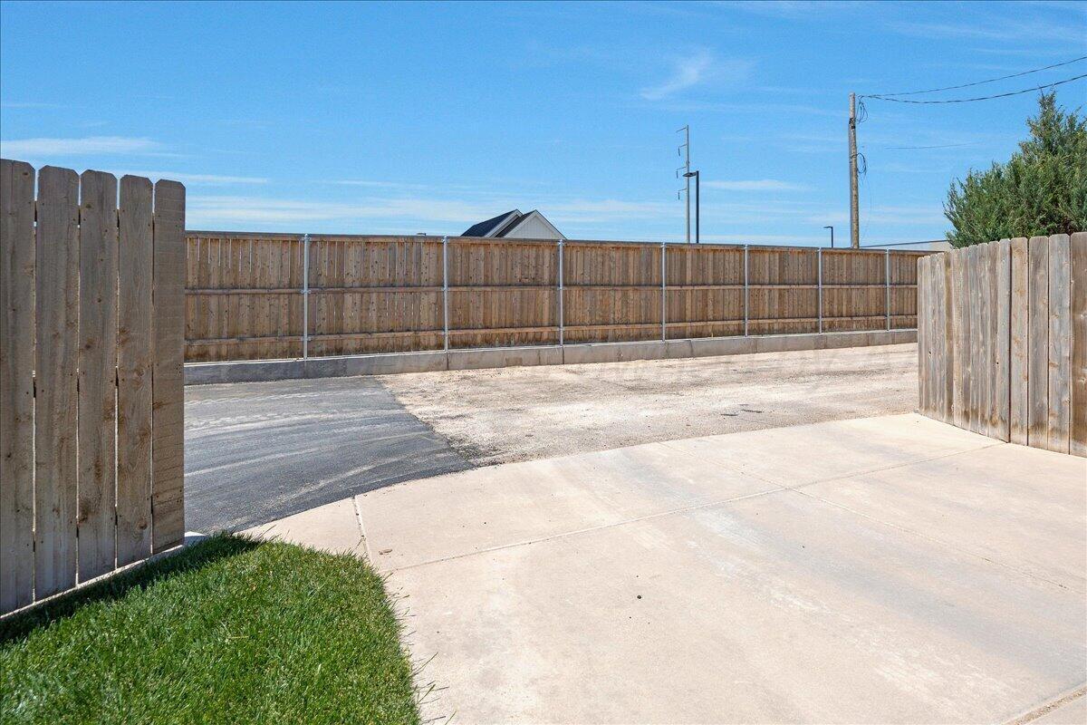 5906 South Rusk Street Amarillo, TX 79118 - Photo 34 of 34 34-Alley Access