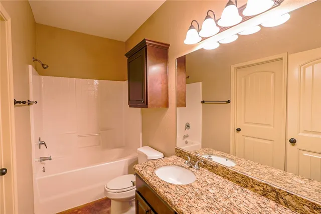 $1,750 | 500 Deacon Drive West, College Station, TX 77845