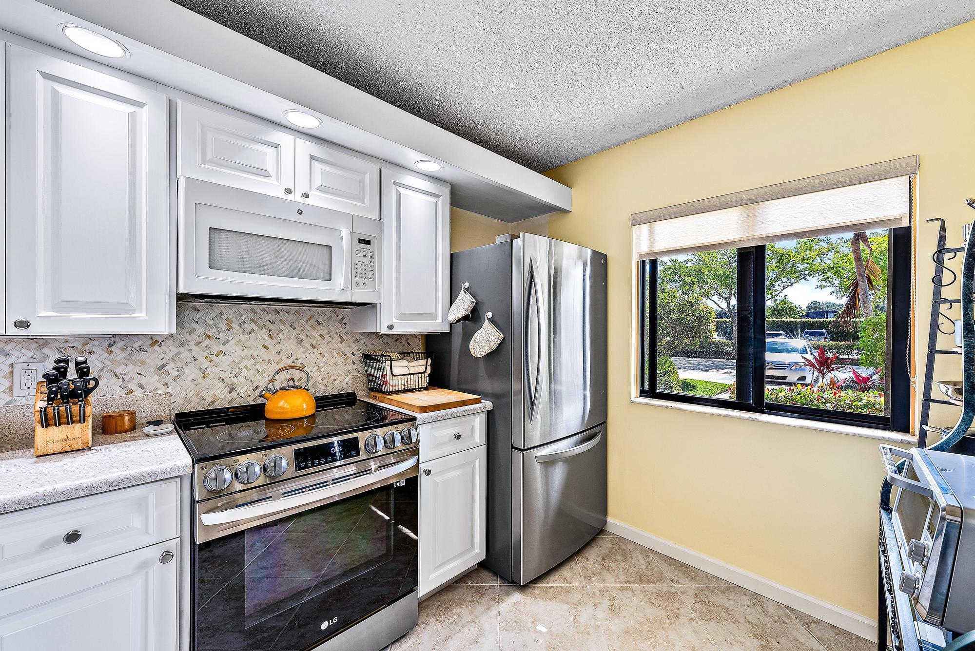 701 Seafarer Circle, Unit 101 Jupiter, FL 33477 - Photo 20 of 29 701 Seafarer Cir #101-15