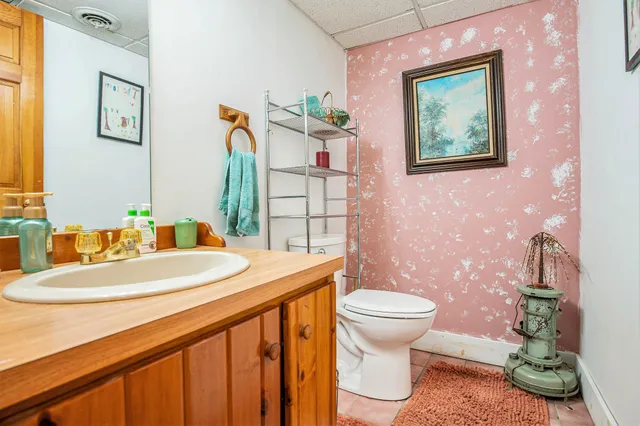 $475,000 | 29726 East Fawn River Road, Sturgis, MI 49091