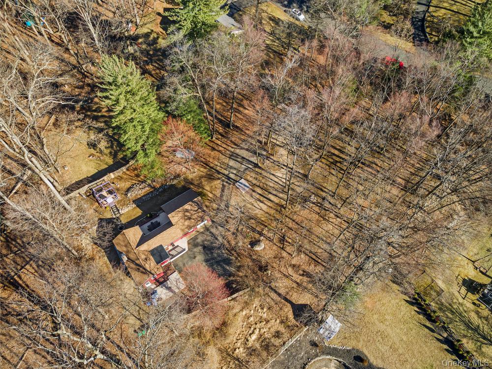 3 Rodman Place Spring Valley, NY 10977 - Photo 8 of 10 a backyard of a house with table and chairs