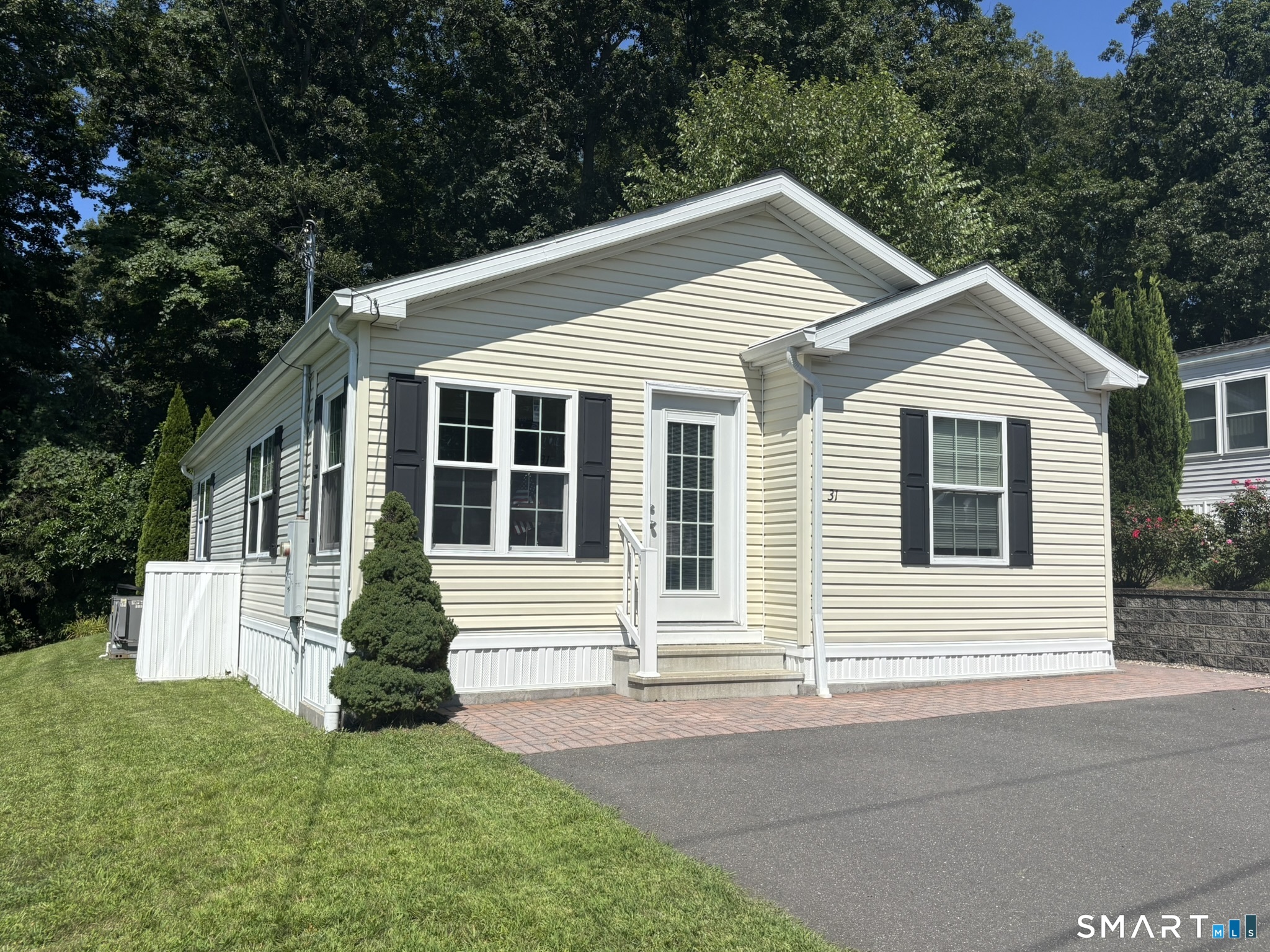 31 N Road Southington, CT 06489 - Photo 38 of 38 Gallery Image 38