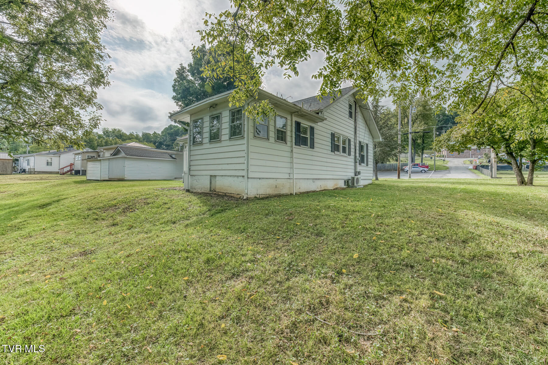 1488 Southside Road Elizabethton, TN 37643 - Photo 80 of 91 1488 Southside Rd-35