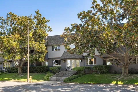 $1,150,000 | 461 Burgess Drive, Unit 4, Menlo Park, CA 94025