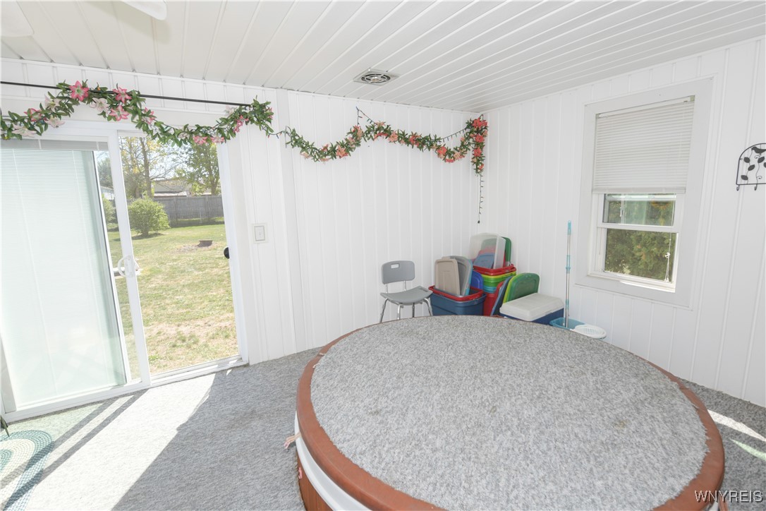 1000 Saunders Settlement Road Niagara Falls, NY 14305 - Photo 15 of 29