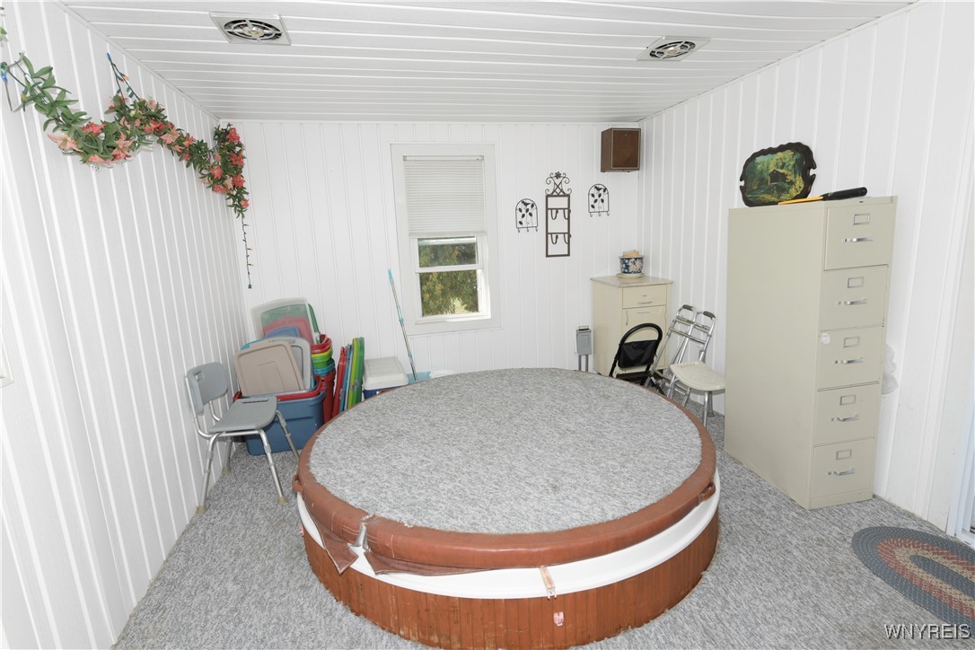 1000 Saunders Settlement Road Niagara Falls, NY 14305 - Photo 16 of 29