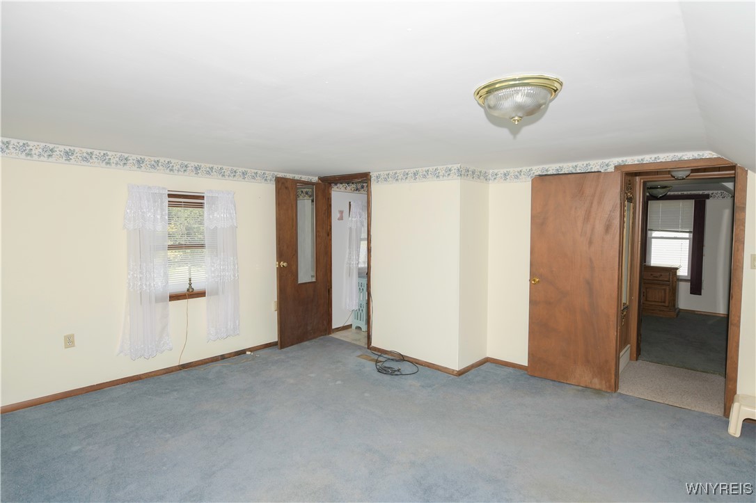 1000 Saunders Settlement Road Niagara Falls, NY 14305 - Photo 18 of 29