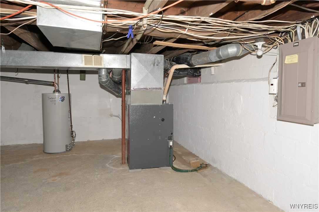 1000 Saunders Settlement Road Niagara Falls, NY 14305 - Photo 23 of 29