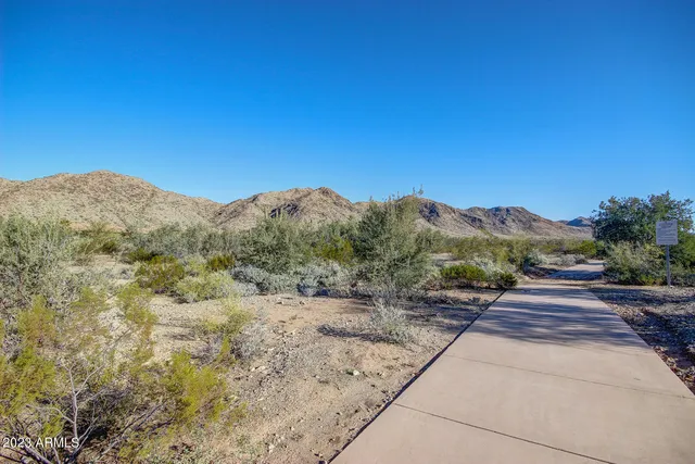 $469,000 | 3116 West Briarwood Terrace, Unit 75, Phoenix, AZ 85045