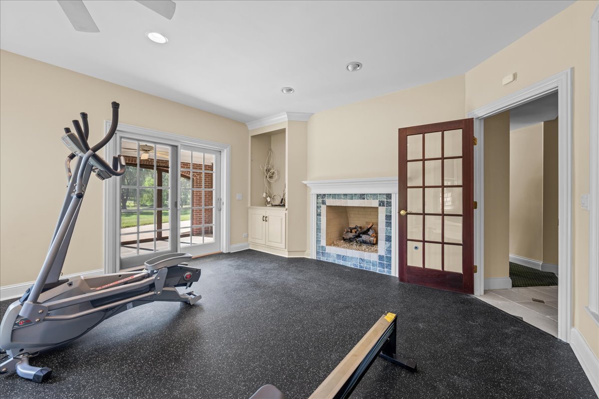 36W555 Stoneleat Road St. Charles, IL 60175 - Photo 56 of 76 Gallery Image 56