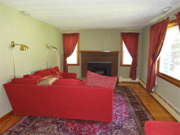 17 Gould Road Andover, MA 01810 - Photo 3 of 17