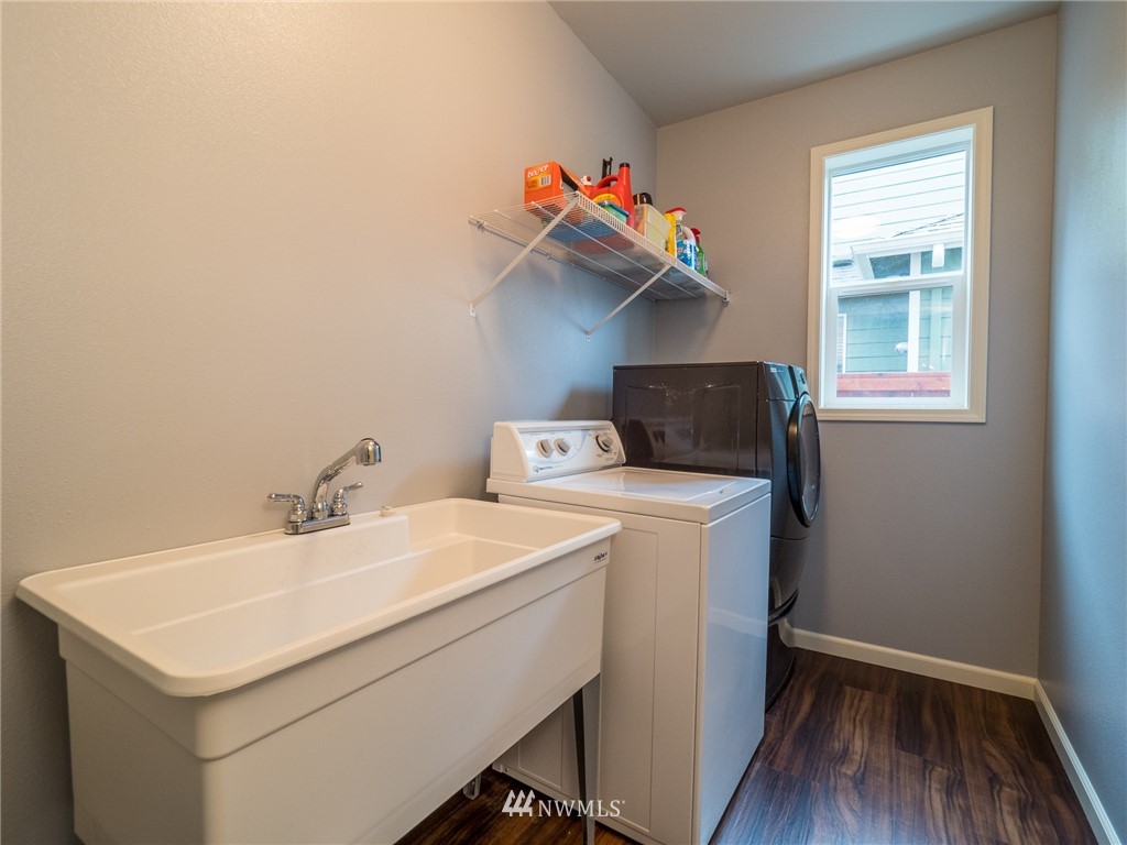 16805 31st Drive Southeast Bothell, WA 98012 - Photo 29 of 33 Gallery Image 29
