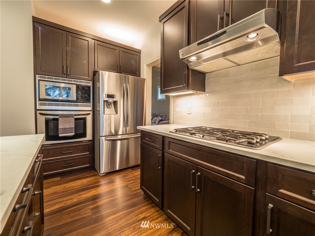 16805 31st Drive Southeast Bothell, WA 98012 - Photo 9 of 33 Gallery Image 9