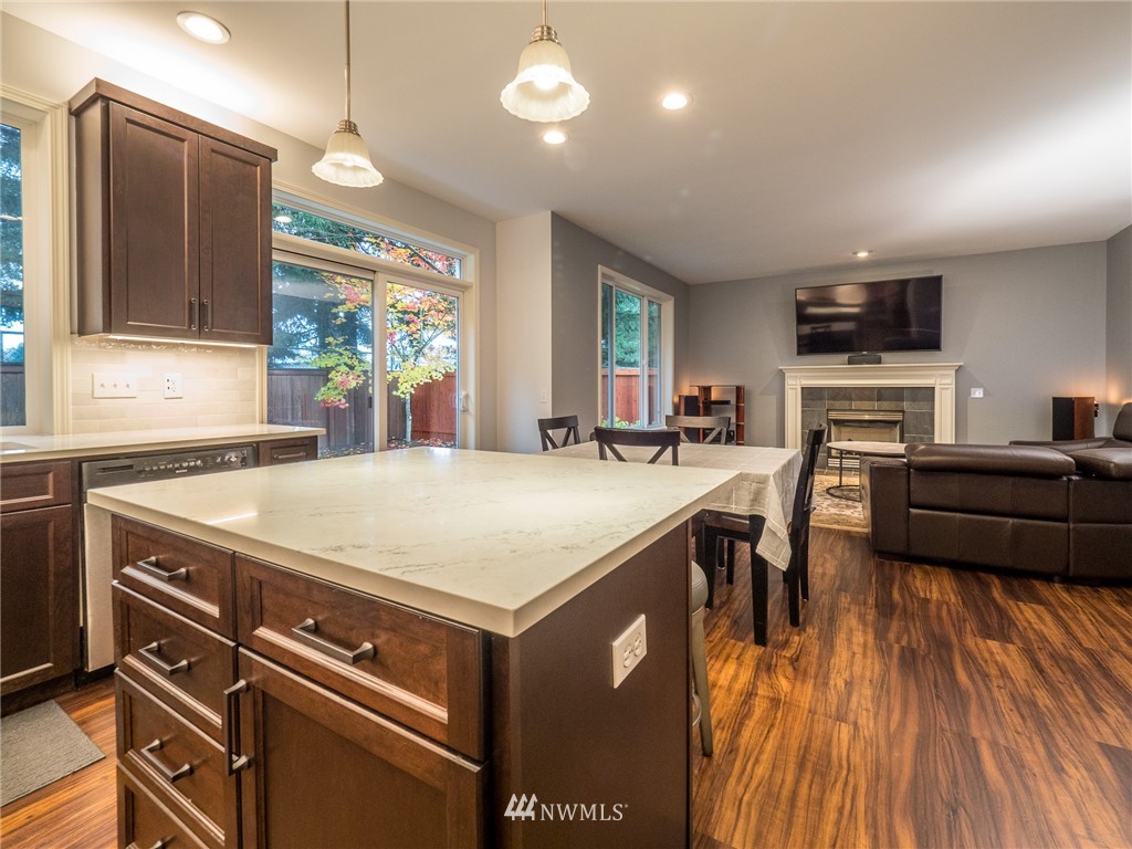 16805 31st Drive Southeast Bothell, WA 98012 - Photo 10 of 33 Gallery Image 10