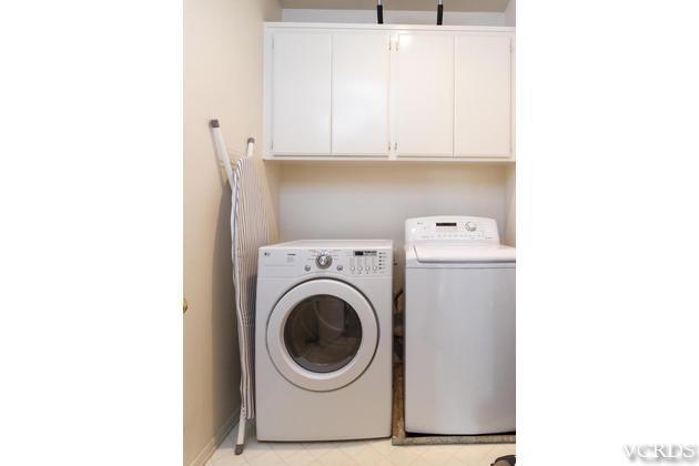 4349 Clearwood Road Moorpark, CA 93021 - Photo 28 of 35 a utility room with dryer and washer