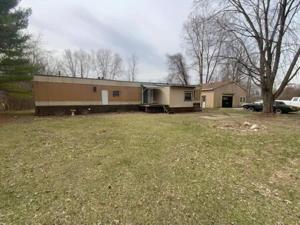 $120,000 | 8401 Clinton Road, Jackson, MI 49201