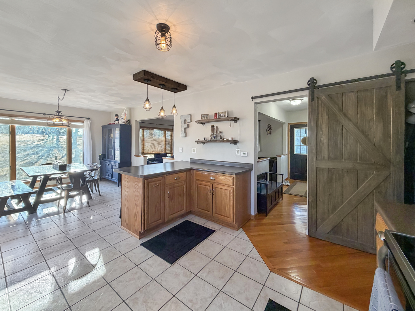 2584 West Red Oak Road Freeport, IL 61032 - Photo 20 of 45