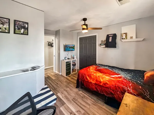 $300,000 | 2584 West Red Oak Road, Freeport, IL 61032