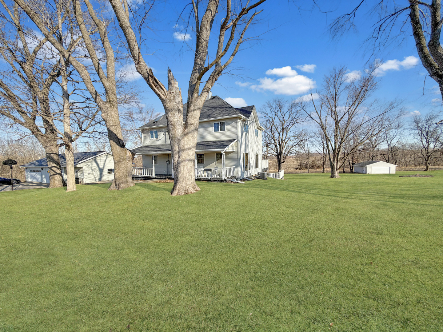 2584 West Red Oak Road Freeport, IL 61032 - Photo 37 of 45