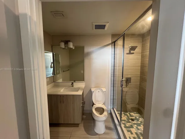 $1,888 | 28250 South Dixie Highway, Unit 511, Homestead, FL 33033