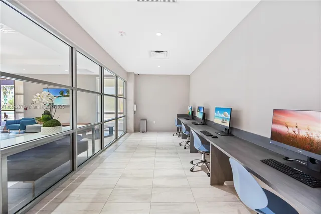 $1,888 | 28250 South Dixie Highway, Unit 511, Homestead, FL 33033