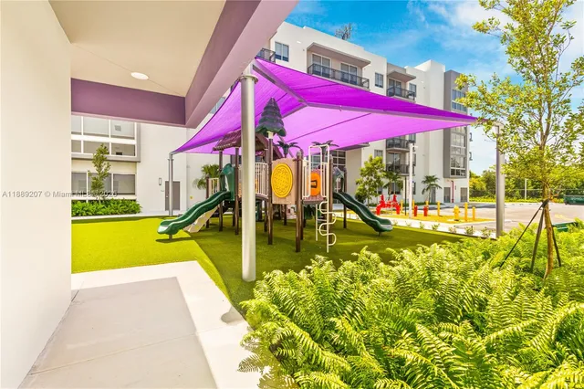 $1,888 | 28250 South Dixie Highway, Unit 511, Homestead, FL 33033