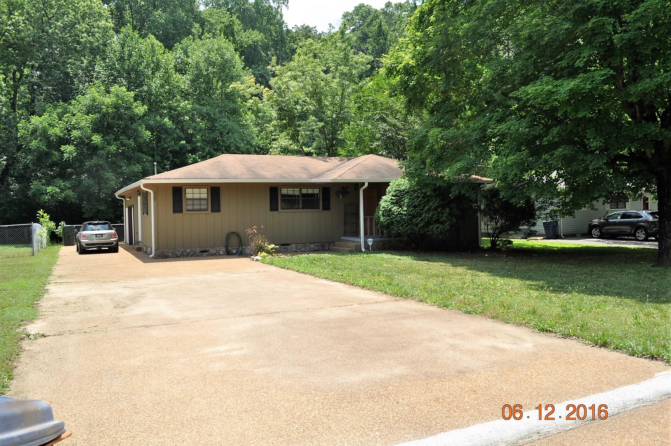 520 Lullwater Road Chattanooga, TN 37405 - Photo 2 of 16 DSC_0002 (2)
