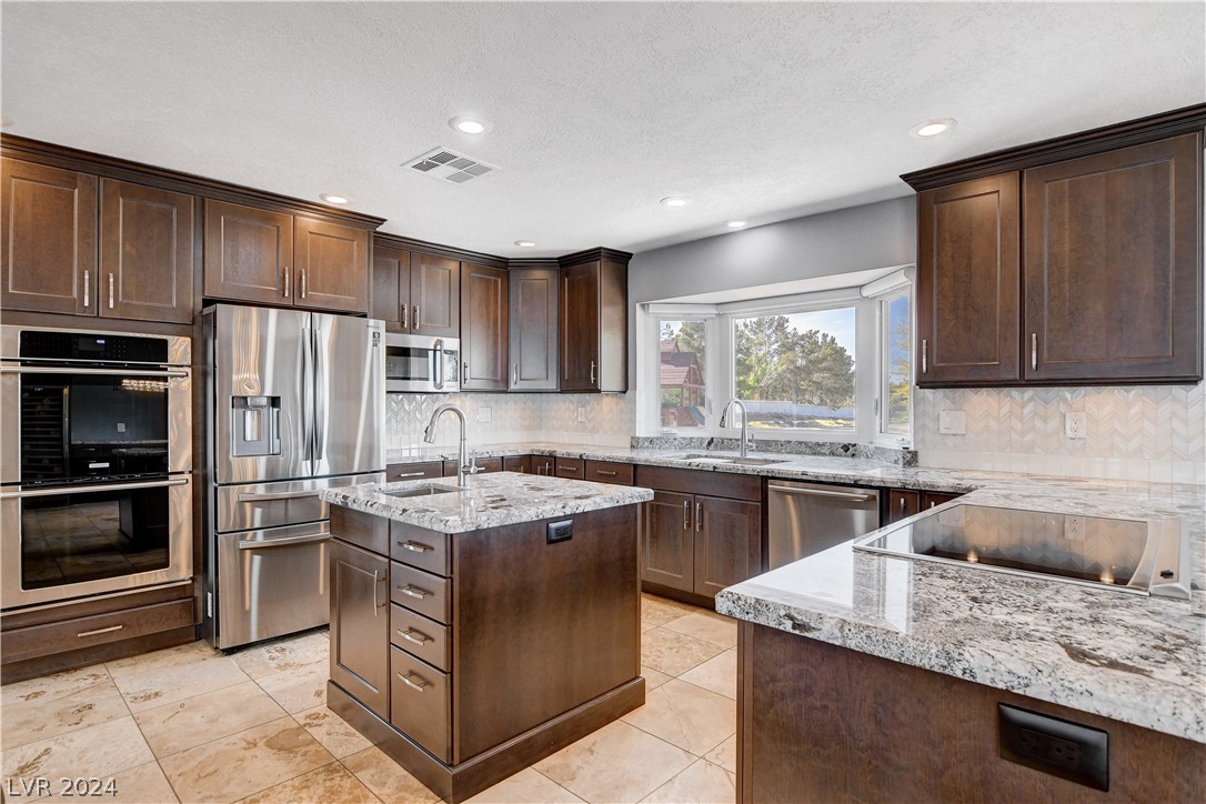 251 East Robindale Road Las Vegas, NV 89123 - Photo 13 of 45