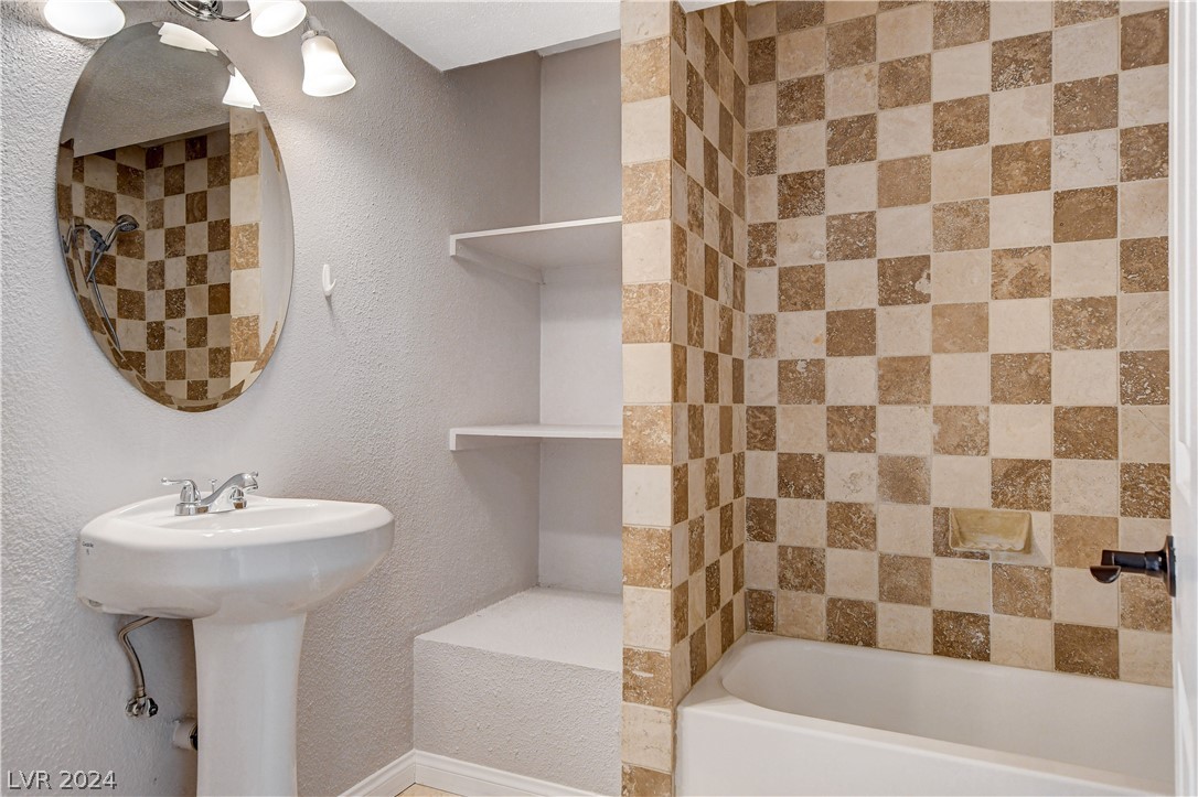 251 East Robindale Road Las Vegas, NV 89123 - Photo 29 of 45