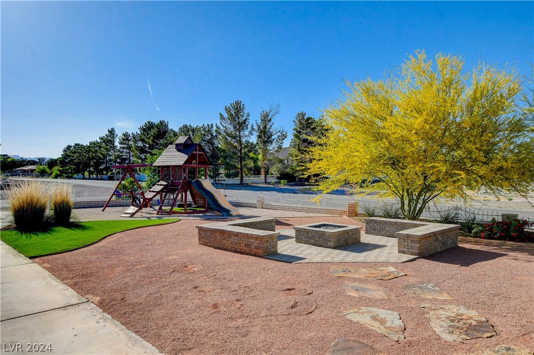 251 East Robindale Road Las Vegas, NV 89123 - Photo 5 of 45