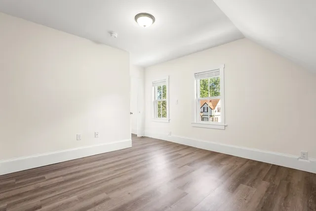 $2,600 | 97 West Street, Unit 2, Whitman, MA 02382