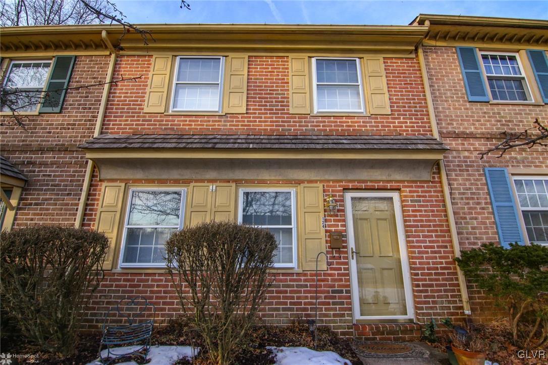 124 Stonegate Road Quakertown, PA 18951 - Photo 1 of 24 Gallery Image 1