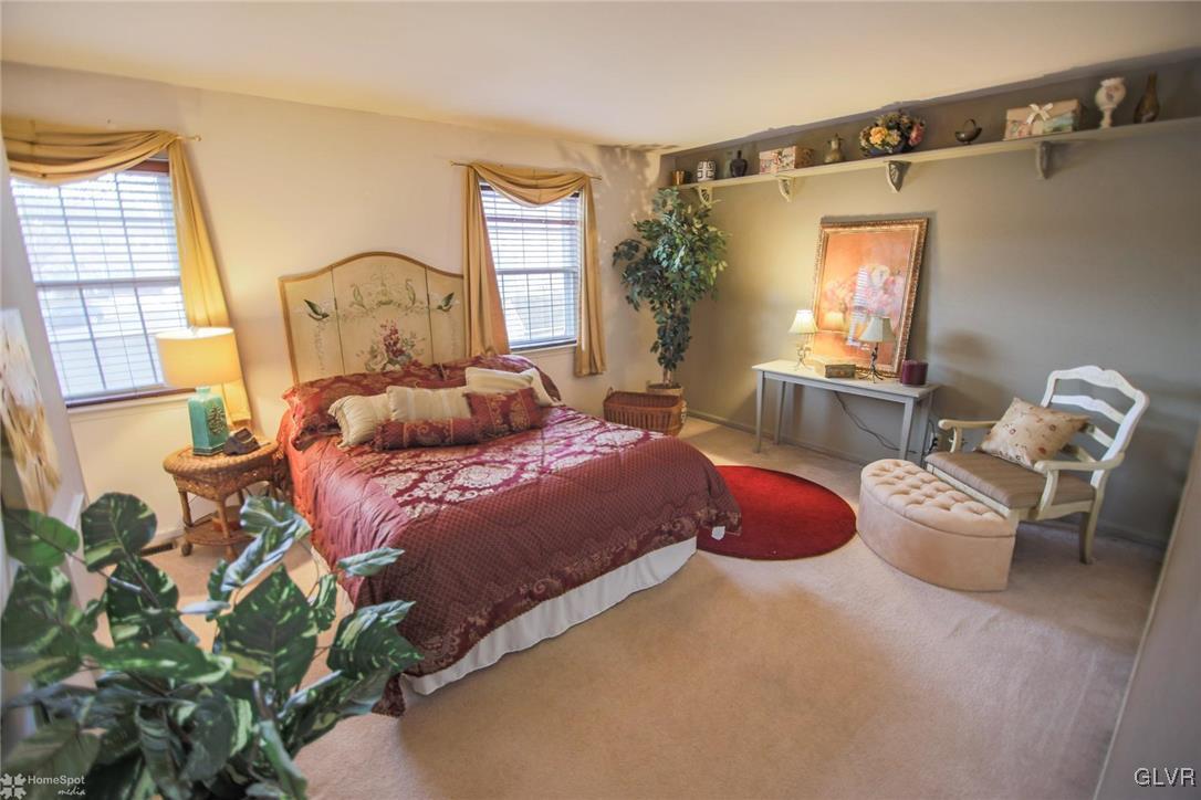 124 Stonegate Road Quakertown, PA 18951 - Photo 12 of 24 Gallery Image 12