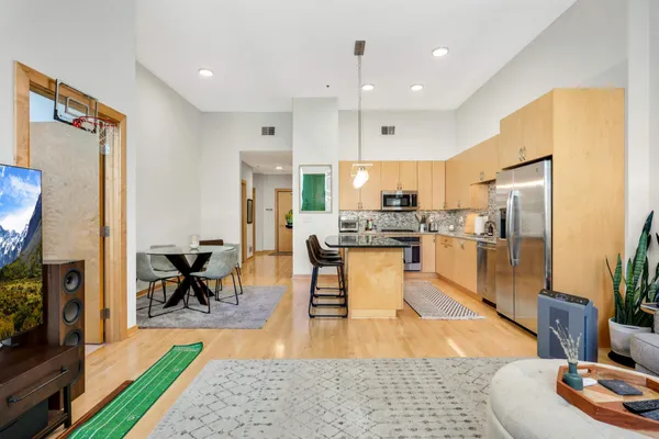 $3,100 | 1240 South 2nd Street, Unit 110, Minneapolis, MN 55415