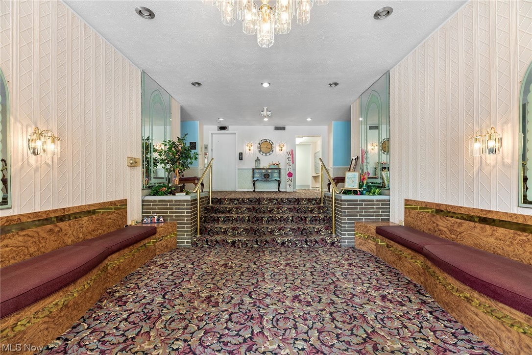 3066 Kent Road, Unit 409 Stow, OH 44224 - Photo 3 of 35 Lobby 3066 Building B