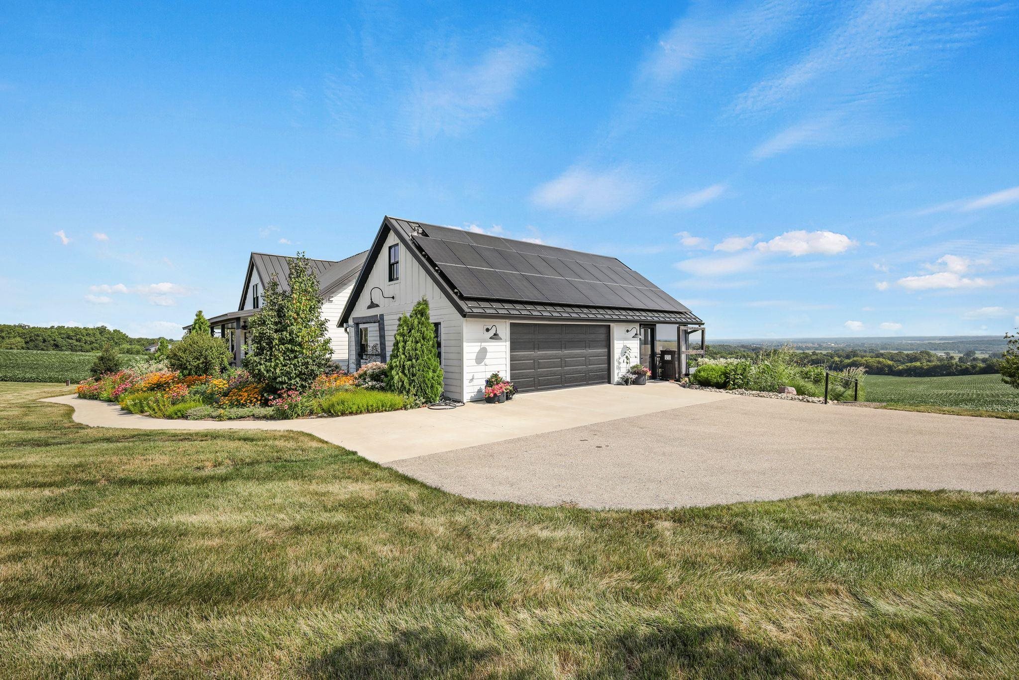 N7738 Panorama Road Belleville, WI 53508 - Photo 52 of 67 Gallery Image 52