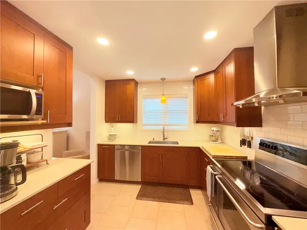 $2,300 | 1509 Briar Street, Portland, TX 78374